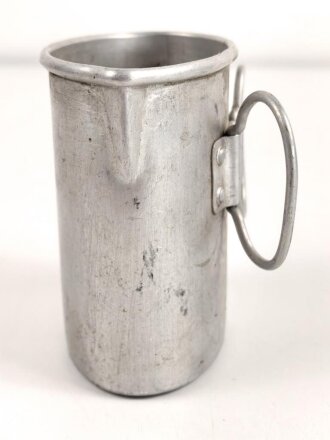 Trinkbecher für Parteiverbände aus Aluminium ( KEIN Becher für die Feldflasche) , Hersteller RZM M6/4/38