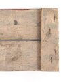Luftwaffe, Holzschild " Durchgang gesperrt" Der Flug Platz Kommandant. Originallack, ungereinigtes Stück, Maße 28 x 50cm. Aus einem keller Nahe dem ehemaligen Flugplatz Huchenfeld bei Pforzheim.