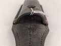 Koppelschuh zum Seitengewehr M84/98 für k98 der Wehrmacht. Hersteller aus Nürnberg, datiert 1938. Leder trocken