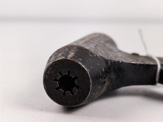 Würgezange neuer Art für Pioniere der Wehrmacht. Markiert " qmm H 42" und WaA