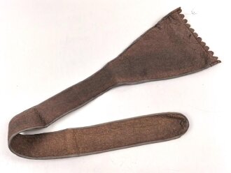 Schutztasche für einen Säbel III.Reich. Reissverschluss leicht defekt, sonst guter Zustand