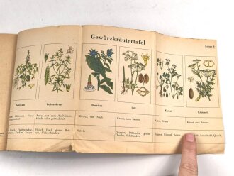 H. Dv. 86 "Feldkochbuch" datiert 1941 mit 124 Seiten.