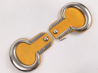 Schleswig Holsteinisches Ulanen Regiment 15, Paar Epauletten, noch ohne Nummer.