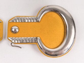 Schleswig Holsteinisches Ulanen Regiment 15, Paar Epauletten, noch ohne Nummer.