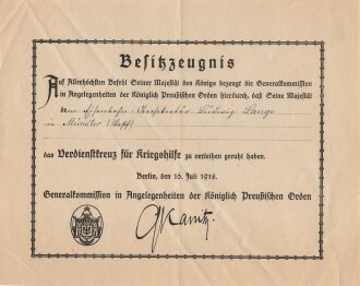 Preussen, Verleihungsurkunde zum Verdienstkreuz für Kriegshilfe, ausgestellt auf einen Eisenbahn Obersekretär 1918. Dazu die Verleihungsurkunde zum Oldenburger Friedrich August Kreuz II. Klasse , ausgestellt am 24.1.1918