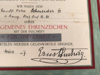 Hessen, Verleihungsurkunde Allgemeines Ehrenzeichen für Tapferkeit, ausgestellt auf einen Angehörigen im Reserve Infanterie Regiment 80 . Mehrfach gefaltet