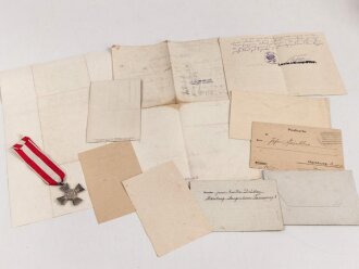 Hamburg, Verleihungsurkunde zum Hanseatenkreuz, ausgestellt am 20.10.1916 auf einen Pionier. Dazu das kreuz am Band sowie diverse weitere Papiere, ein Foto und sein Führungszeugnis