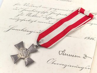 Hamburg, Verleihungsurkunde zum Hanseatenkreuz, ausgestellt am 20.10.1916 auf einen Pionier. Dazu das kreuz am Band sowie diverse weitere Papiere, ein Foto und sein Führungszeugnis