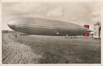 Ansichtskarte "Graf Zeppelin beim Aushallen"
