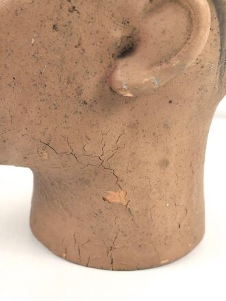 Kopf einer alten Schaufensterfigur, original bemalt, ungereinigtes Stück