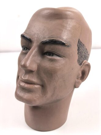 Kopf einer alten Schaufensterfigur , original bemalt, ungereinigtes Stück