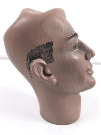 Kopf einer alten Schaufensterfigur , original bemalt, ungereinigtes Stück