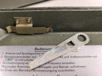 Nationale Volksarmee der DDR, Funkgerät R-107 aus der Zeit des kalten Krieg. Optisch gut, Funktion nicht geprüft