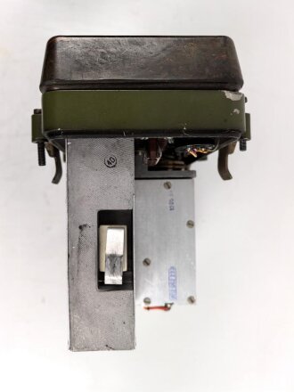 DDR / Russland,Tornisterfunkgerät R-109M. Optisch gut, Funktion nicht geprüft
