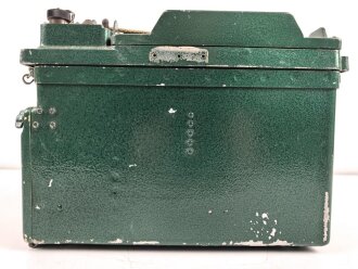 Nationale Volksarmee der DDR, Funkgerät R-107T aus der Zeit des kalten Krieg. Optisch gut, Funktion nicht geprüft