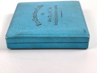 Verdienstmedaille in gold des " Bayerischen Industriellen Verbandes" Hersteller " Carl Poellath, Schrobenhausen" in Etui