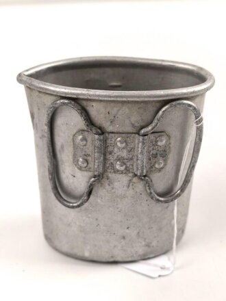 1.Weltkrieg, Trinkbecher aus Aluminium, Hersteller...