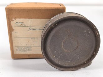 1.Weltkrieg, "Feldpostbrief" mit zu befüllendem Flachmann aus Metall. Maße des Karton 4 x 10,5 x 10,5cm
