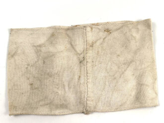 Rot Kreuz Armbinde für Angehörige der Wehrmacht. Ungereinigtes Stück