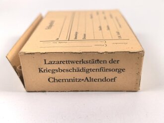 1.Weltkrieg, "Feldpostbrief" mit Haselnuß Zigarren- und Zigarettenspitzen. Maße des Karton 12 x 8 x 3cm