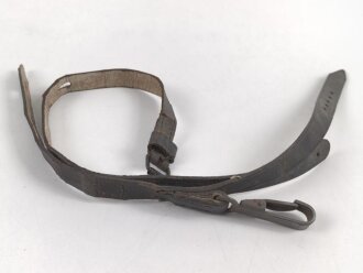 Belederung für eine Feldflasche der Wehrmacht. Ungebraucht, Lagerschaden, datiert 1942