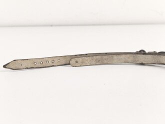 Belederung für eine Feldflasche der Wehrmacht. Ungebraucht, Lagerschaden, datiert 1942