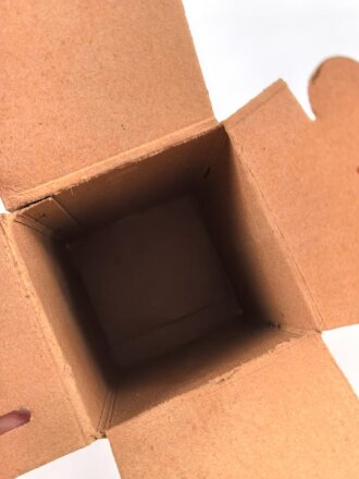 1.Weltkrieg, "Feldpostbrief" mit zu befüllender Pappdose. Maße des Karton 13 x 7 x 7cm