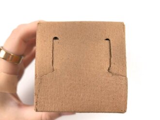 1.Weltkrieg, "Feldpostbrief" mit zu befüllender Pappdose. Maße des Karton 13 x 7 x 7cm
