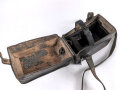 Pionier, Tasche zum Glühzündapparat 37 der Wehrmacht. Ungereinigtes Stück, der Trageriemen original und zugehörig