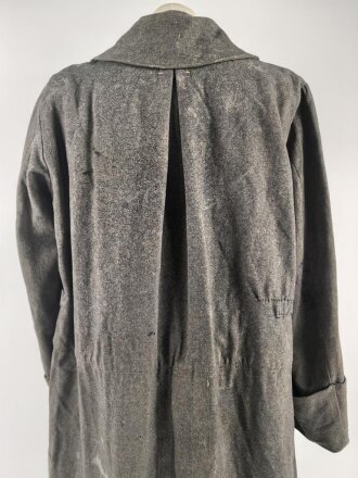 Kaiserreich, Mantel Modell 1894. Instandgesetztes Kammerstück des Feldartillerie Regiment 18 von 1901. Stark getragen, ungereinigt.