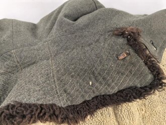 1.Weltkrieg , feldgrauer, schwerer Wintermantel in gutem Gesamtzustand, sieht man so auch bei der Fliegertruppe.