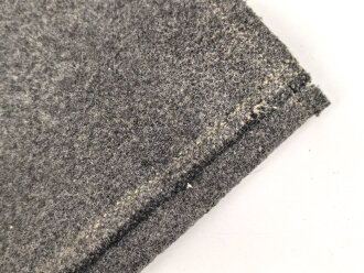 Einzelner,  gefütterte Winterhandschuh. Höchstwahrscheinlich aus der Zeit des 1. Weltkrieg. Ungereinigtes Kammerstück