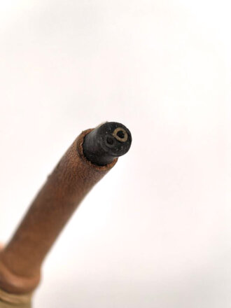 Zweipoliger Stecker Wehrmacht, sandfarbener Originallack