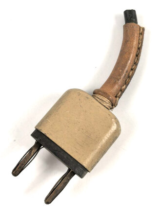 Zweipoliger Stecker Wehrmacht, sandfarbener Originallack