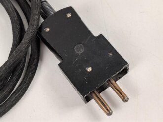 Verbindungskabel mit zweipoligem Stecker von Siemens.  Alter und Herkunft unbekannt