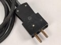 Verbindungskabel mit zweipoligem Stecker von Siemens.  Alter und Herkunft unbekannt