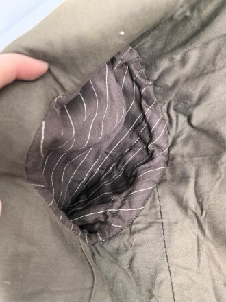 Mantel für Angehörige im NS Kraftfahrkorps NSKK. getragenes , ungereinigtes Eigentumstück.