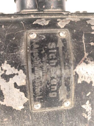 Umformer U.10 a 1 der Wehrmacht für 10 Watt Sender in Fahrzeugen. Baujahr 1943. Originallack, Funktion nicht geprüft