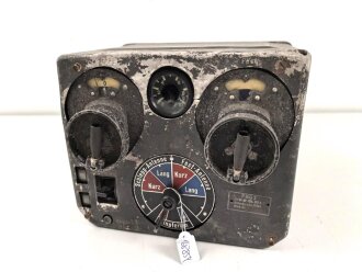 Luftwaffe FBG.3 Ln 26564, Fernbediengerät zur Umschaltung der Antennen auf LW- / KW-Betrieb für Fu G10. Originallack, Funktion nicht geprüft, ungereinigtes Stück