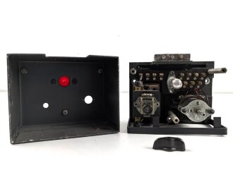 Luftwaffe, Betriebsschalter Bsch10 Ln 26970 für FuG10. Originallack, Funktion nicht geprüft