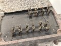 Luftwaffe, Fußplatte / Aufhängerahmen . Originallack, ungereinigtes Stück