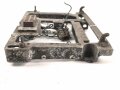 Luftwaffe, Fußplatte / Aufhängerahmen . Originallack, ungereinigtes Stück
