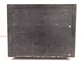 Transportkasten "Chi.Masch. A 02601" Originallack und Beschriftung. ( Chiffrier Maschine ) Nach dem Krieg weiterbenutzt