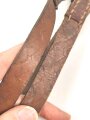 Paar Lederriemen Wehrmacht. Breite  1,7cm, Länge je 41cm, ein Stück gestempelt "Georg Paul Lederwarenfabrikation Ziegelhausen"