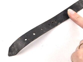 Lederriemen Wehrmacht. Breite  knapp 2cm, Gesamtlänge 33cm