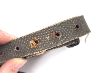 Riemen aus Ersatzmaterial Wehrmacht ? Breite  knapp über 2cm, Gesamtlänge 64cm