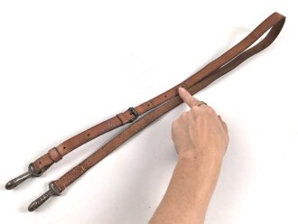 Lederner Trageriemen Wehrmacht. Breite 1,8cm, Gesamtlänge 122cm