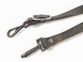 Lederner Trageriemen Wehrmacht ? Breite 1,8cm, Gesamtlänge 130cm, wohl aus italienischem Leder