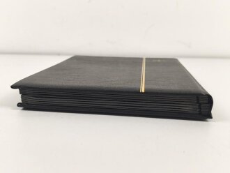 "Leuchtturm" Sammel Einsteckalbum. Kunstleder, Maße etwa 23 x 31cm, gebraucht