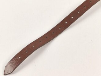 Lederriemen Wehrmacht. Breite  knapp 2cm, Gesamtlänge 57cm
